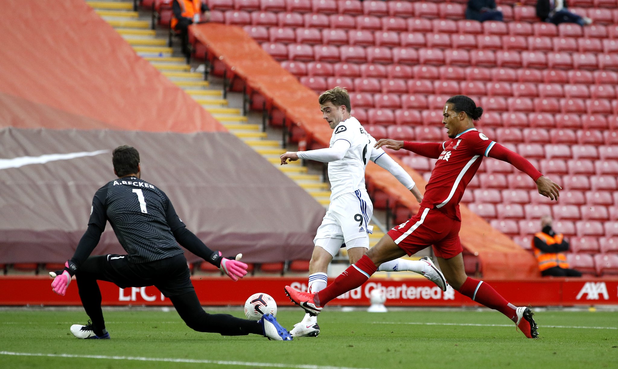 比赛中调动 比赛中调动