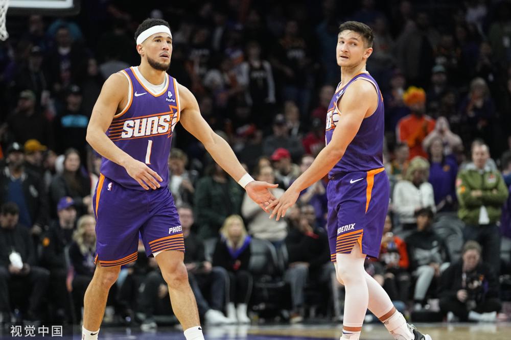 在进攻端 在进攻端